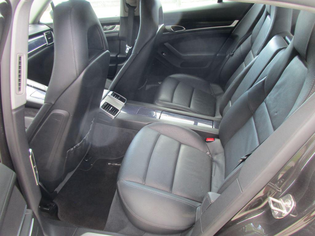 2011 Porsche Panamera Base - Photo 10