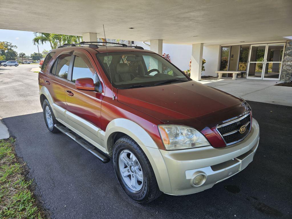 2003 Kia Sorento EX photo 8