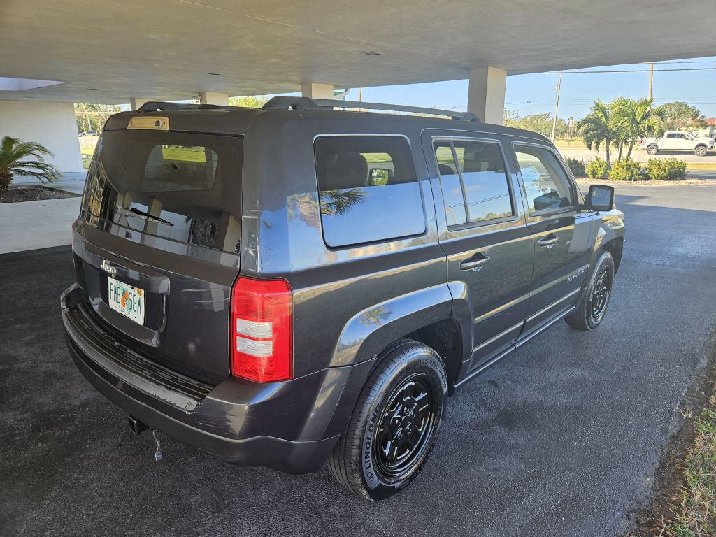 2014 Jeep Patriot Sport photo 5