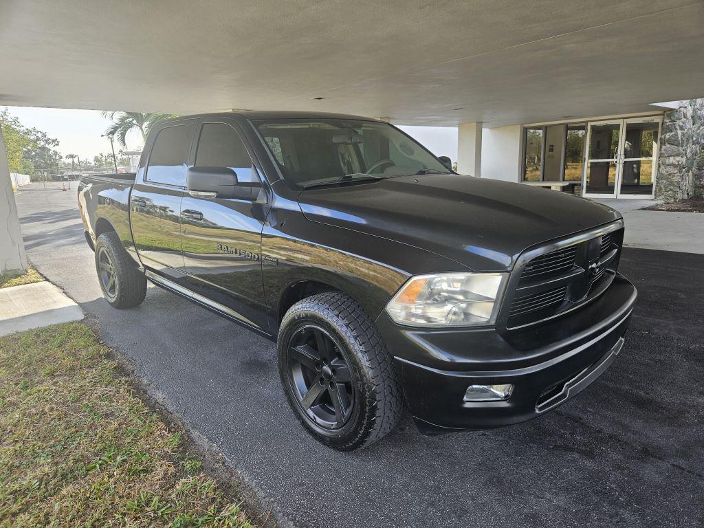 2011 RAM Ram 1500 Pickup SLT photo 9