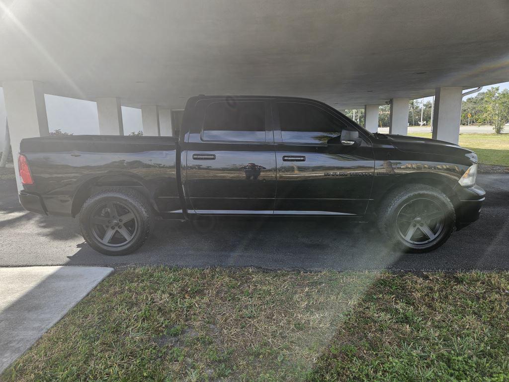 2011 RAM Ram 1500 Pickup SLT photo 8