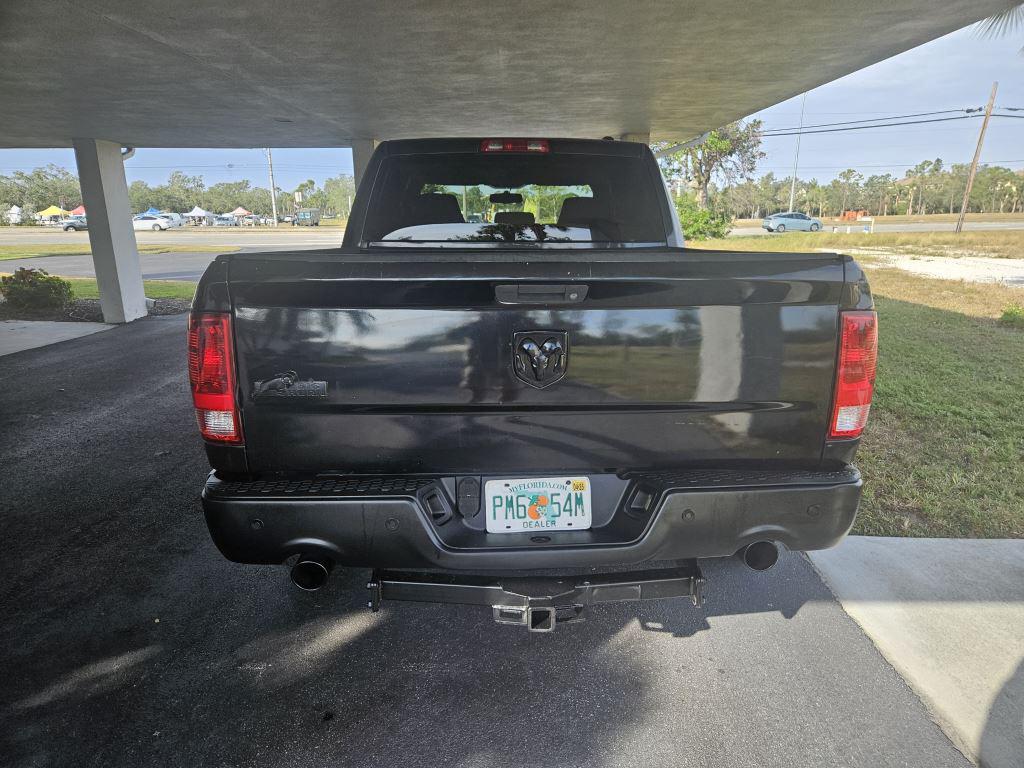 2011 RAM Ram 1500 Pickup SLT photo 4