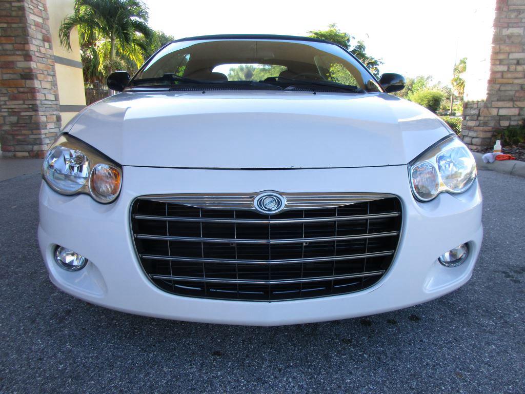 2004 Chrysler Sebring LXI - Photo 8