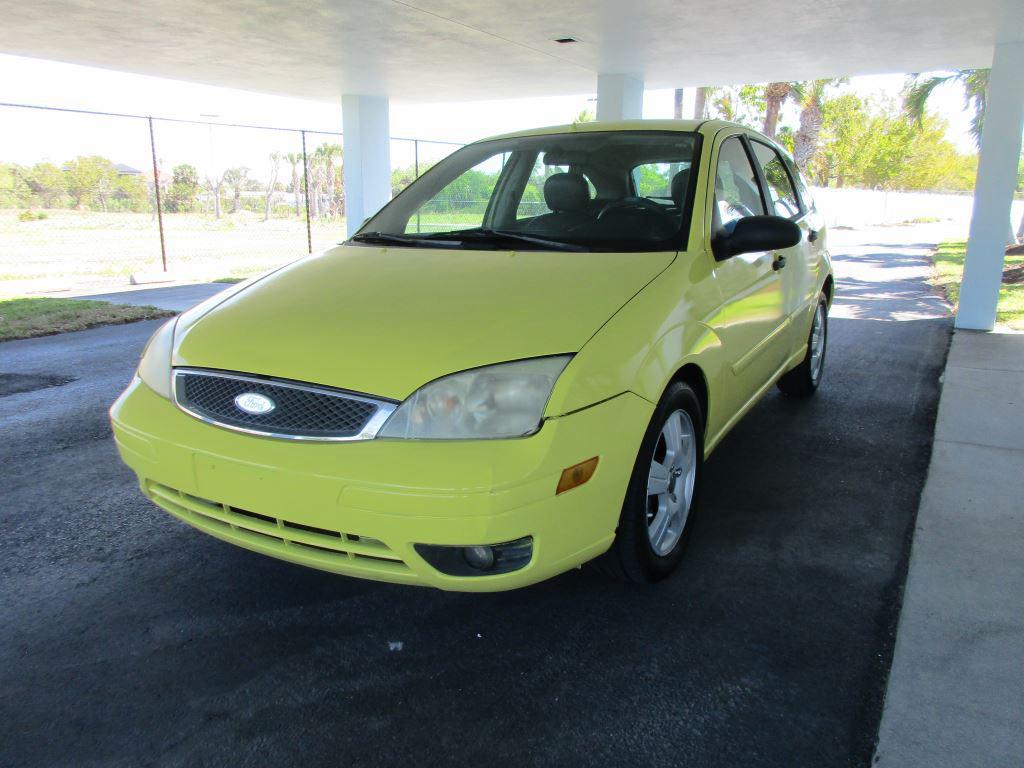 2005 Ford Focus ZX5 S