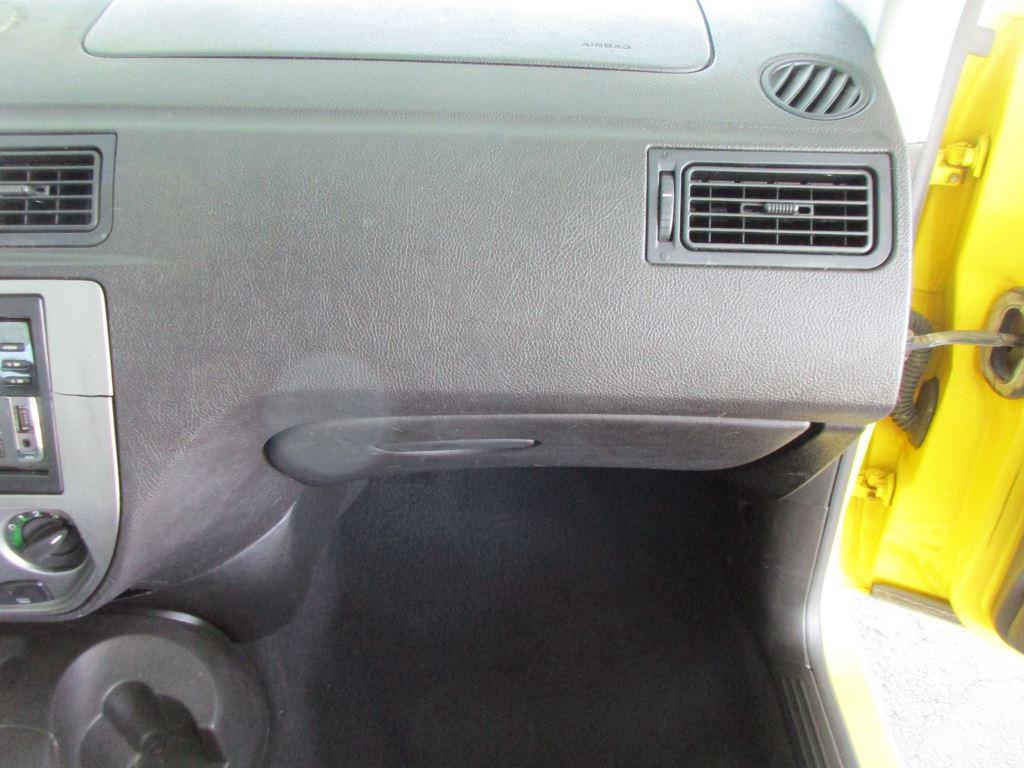 2005 Ford Focus ZX5 SE - Photo 15