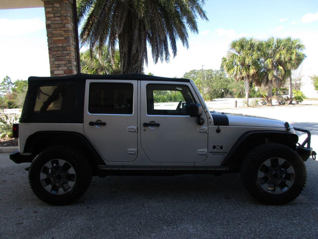 2007 Jeep Wrangler Unlimited X - Photo 6