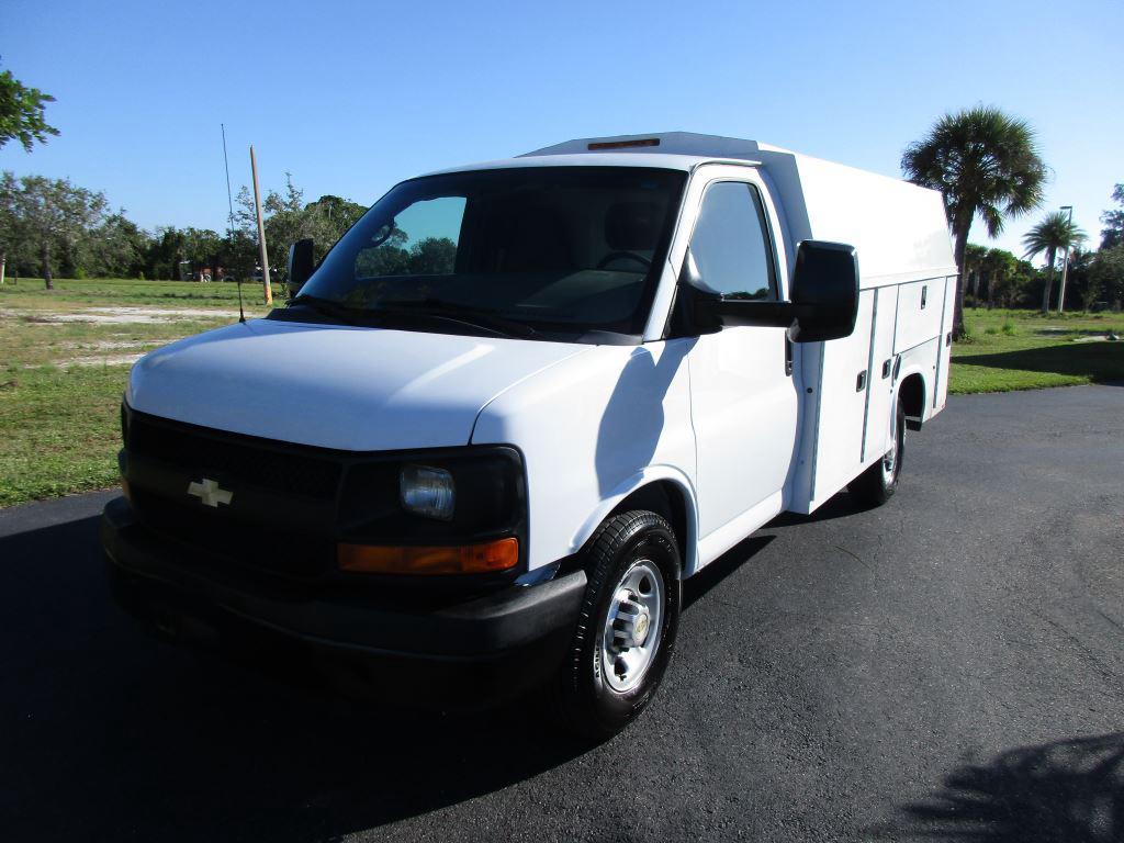 2013 Chevrolet Express G3500's photo