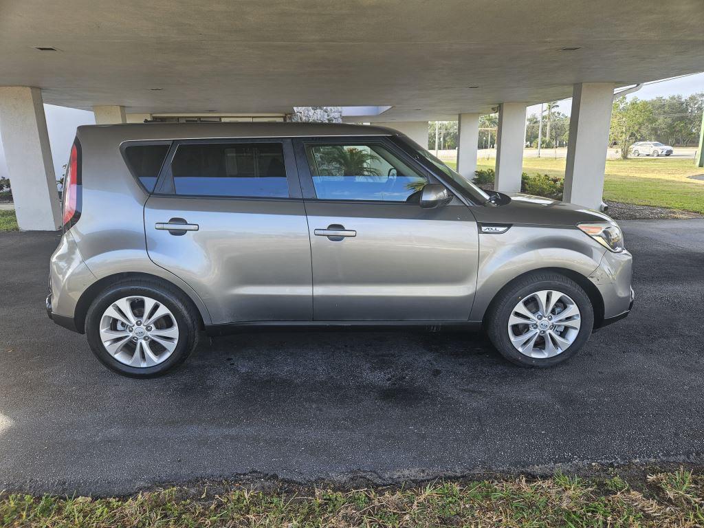 2016 Kia Soul + photo 7