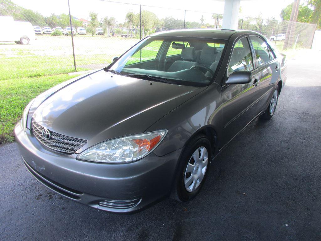 2002 Toyota Camry LE