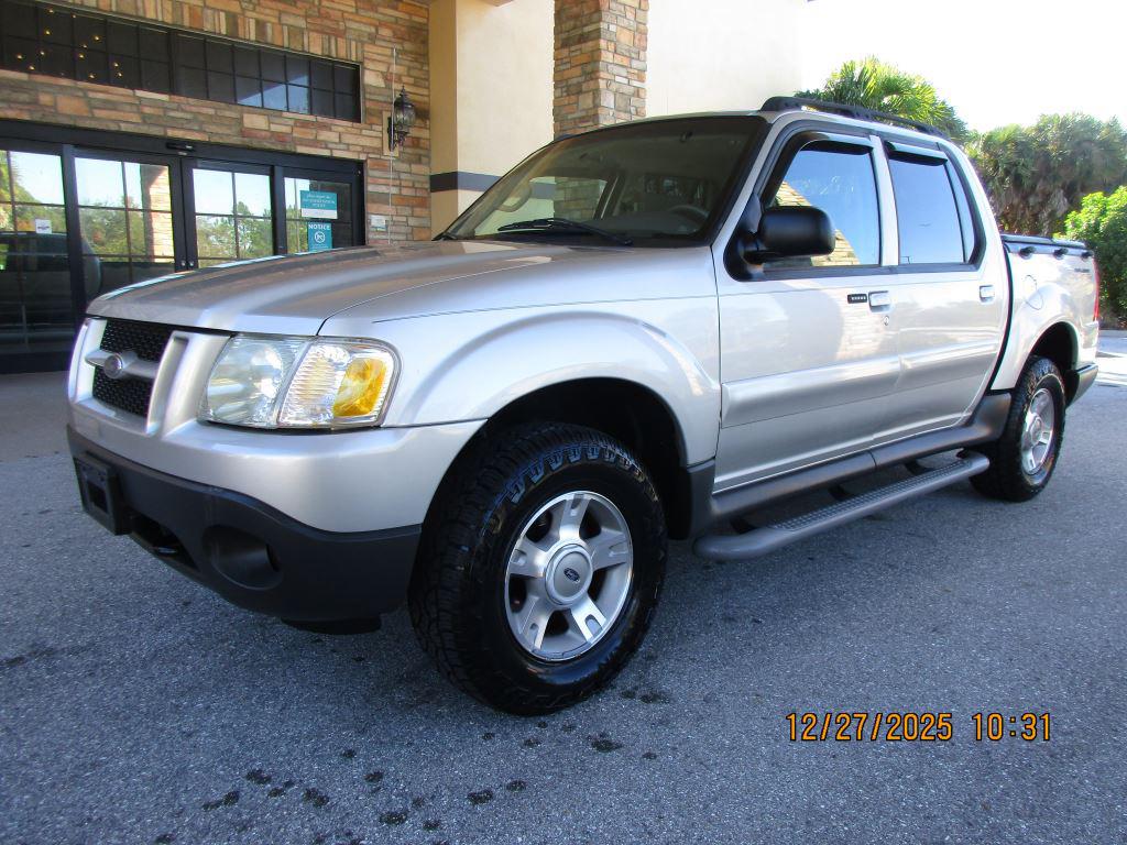 2004 Ford Explorer Sport Trac XLT's photo